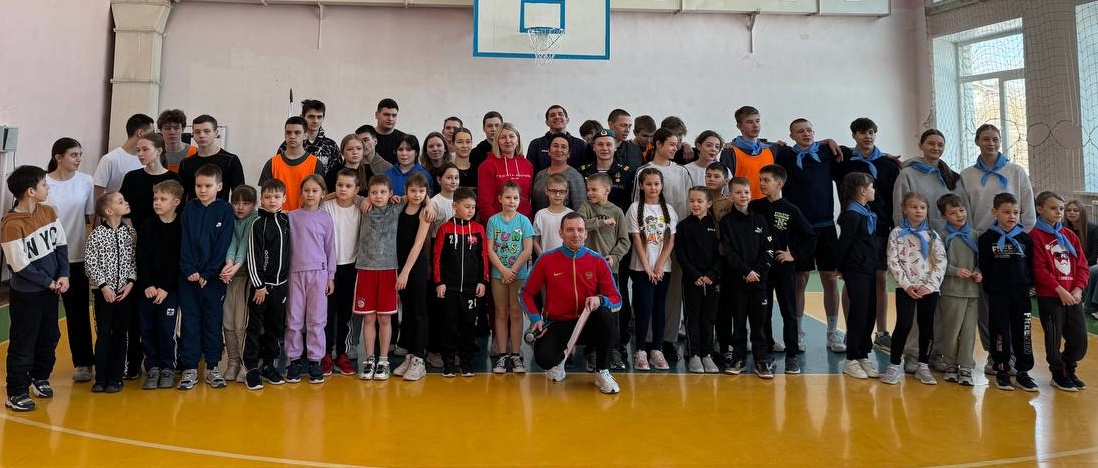 Старшие и младшие 1